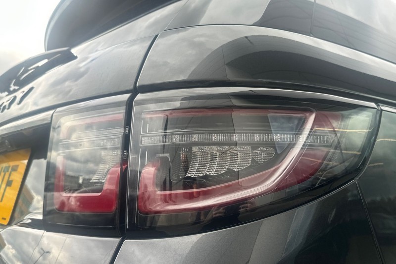 2025 (25) LAND ROVER DISCOVERY SPORT 2.0 D200 Dynamic HSE 5dr Auto [7 Seat] 4543348