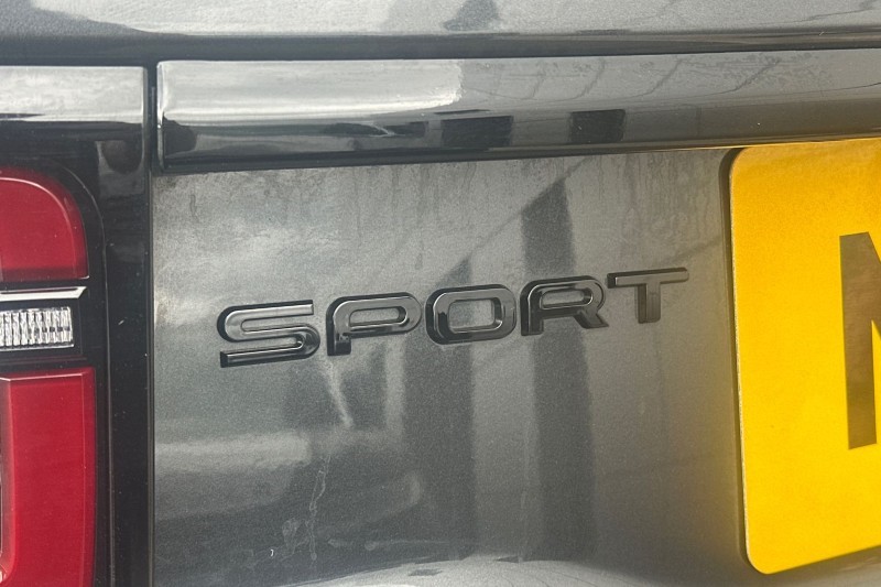 2025 (25) LAND ROVER DISCOVERY SPORT 2.0 D200 Dynamic HSE 5dr Auto [7 Seat] 4543347