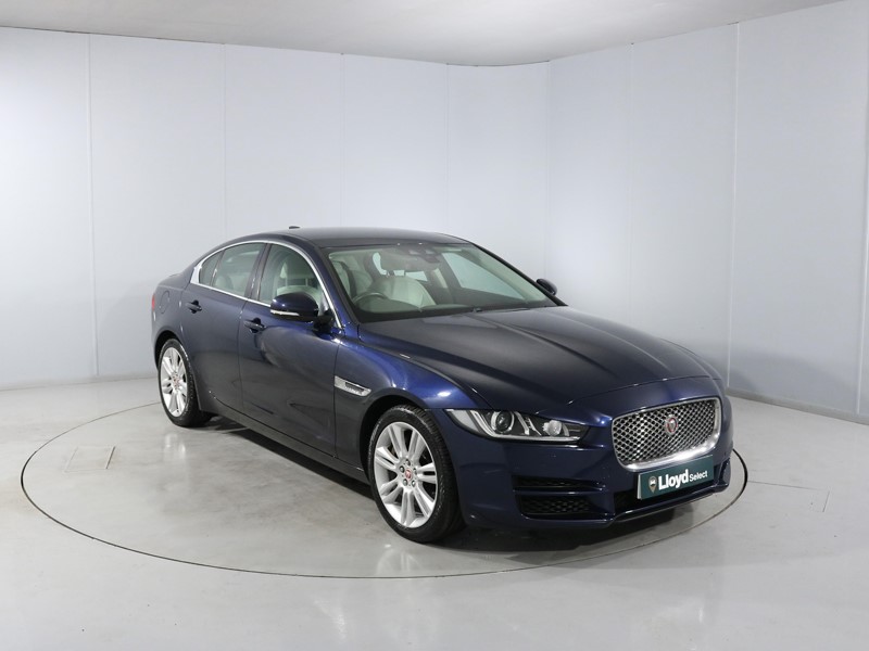2017 (17) JAGUAR XE 2.0 Ingenium Portfolio 4dr Auto