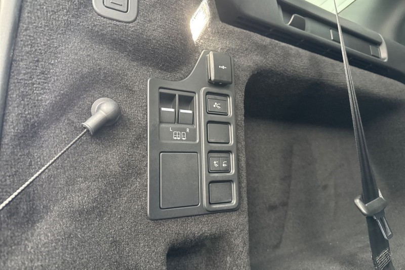  LAND ROVER DISCOVERY 3.0 D350 Dynamic HSE 5dr Auto 4904754