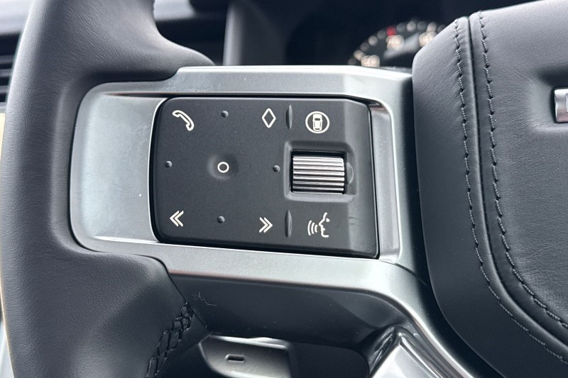  LAND ROVER DISCOVERY 3.0 D350 Dynamic HSE 5dr Auto 4904728