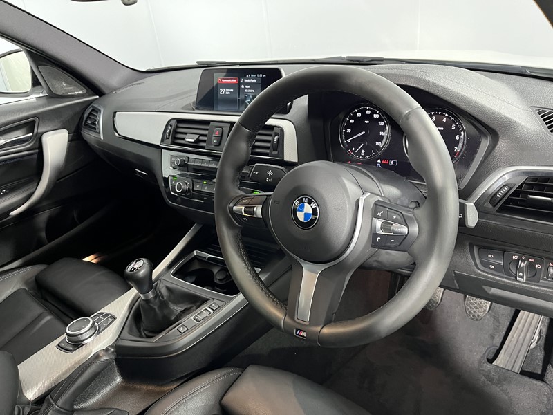 2019 (19) BMW 1 SERIES 118i [1.5] M Sport Shadow Edition 5dr 5167477