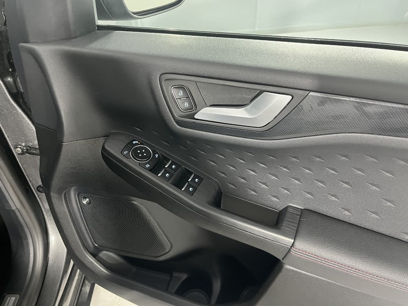 2020 (70) FORD KUGA 2.0 EcoBlue mHEV ST-Line First Edition 5dr 5197619