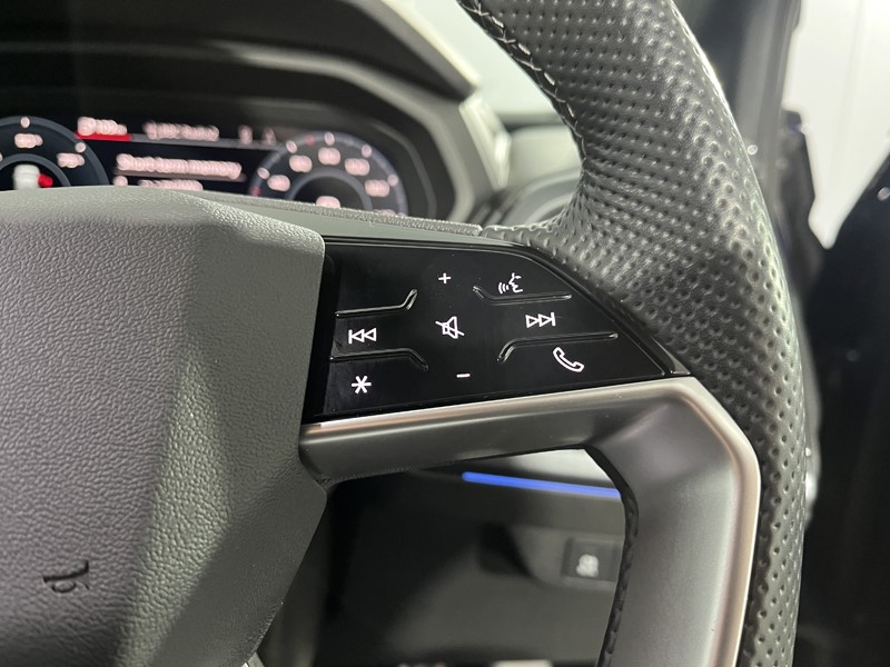 2024 (24) AUDI Q4 150kW 40 82.77kWh Edition 1 5dr Auto 5187654