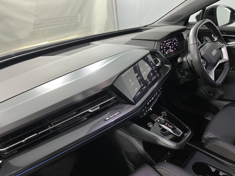 2024 (24) AUDI Q4 150kW 40 82.77kWh Edition 1 5dr Auto 5187637