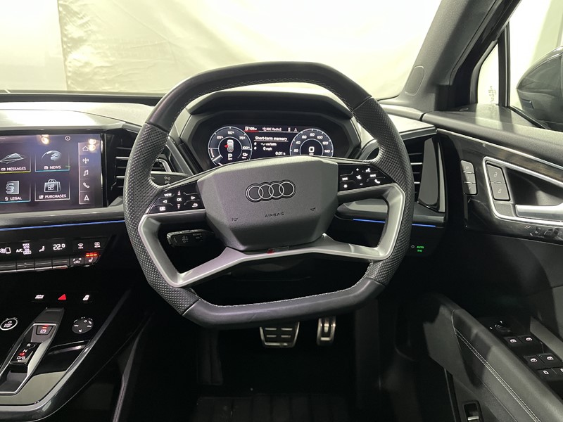 2024 (24) AUDI Q4 150kW 40 82.77kWh Edition 1 5dr Auto 5187635