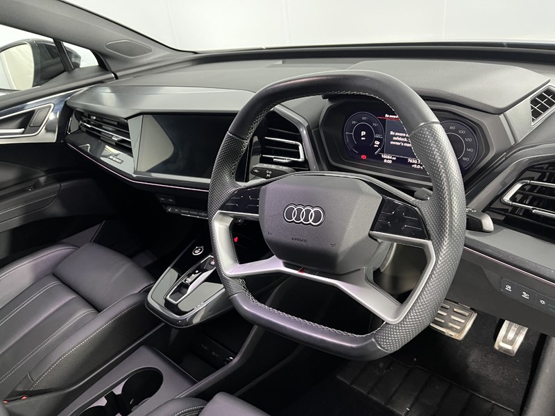 2024 (24) AUDI Q4 150kW 40 82.77kWh Edition 1 5dr Auto 5187636