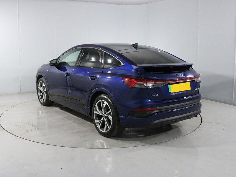 2024 (24) AUDI Q4 150kW 40 82.77kWh Edition 1 5dr Auto 5187632