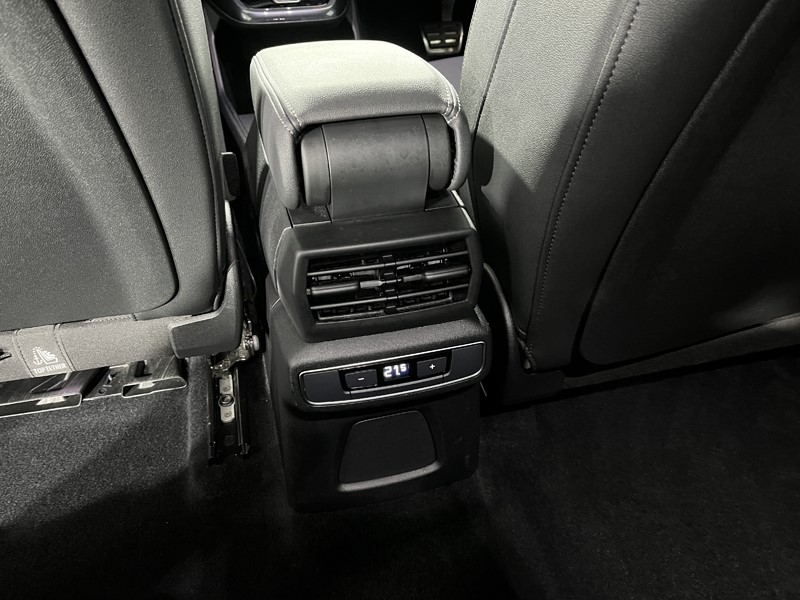 2024 (24) AUDI Q4 150kW 40 82.77kWh Edition 1 5dr Auto 5187666