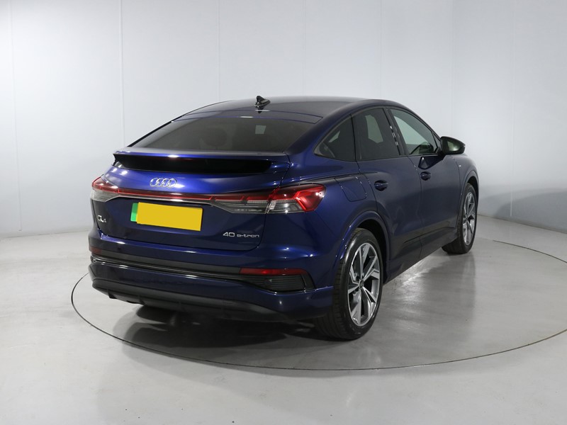 2024 (24) AUDI Q4 150kW 40 82.77kWh Edition 1 5dr Auto 5187674