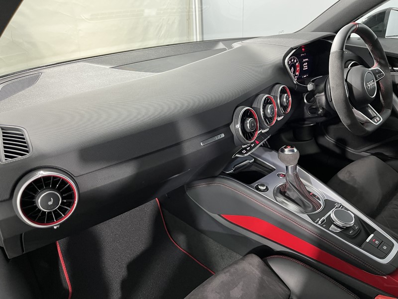 2023 (73) AUDI TT 40 TFSI Final Edition 2dr S Tronic 5201621