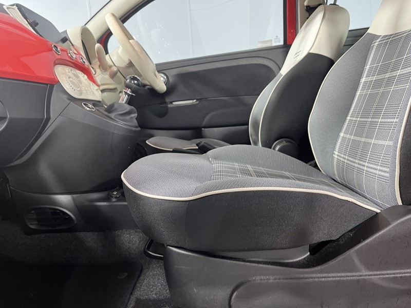 2020 (20) FIAT 500 1.2 Lounge 3dr 5197711