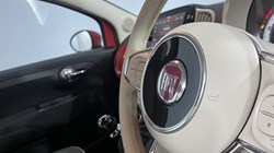2020 (20) FIAT 500 1.2 Lounge 3dr 5197702