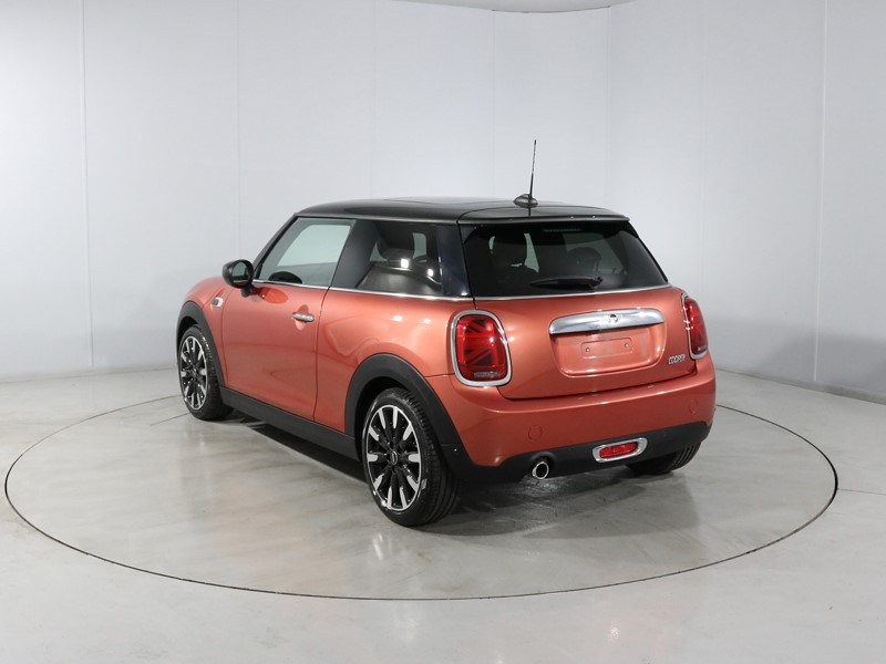 2020 (70) MINI HATCHBACK 1.5 Cooper Exclusive II 3dr Auto