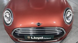 2020 (70) MINI HATCHBACK 1.5 Cooper Exclusive II 3dr Auto 5249453