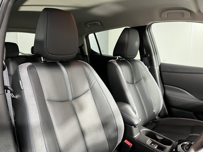 2021 (71) NISSAN LEAF 160kW e PLUS Tekna 62kWh 5dr Auto 5238309
