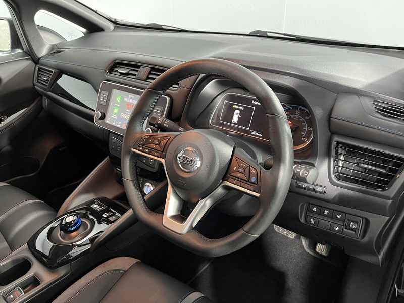 2021 (71) NISSAN LEAF 160kW e PLUS Tekna 62kWh 5dr Auto 5238304