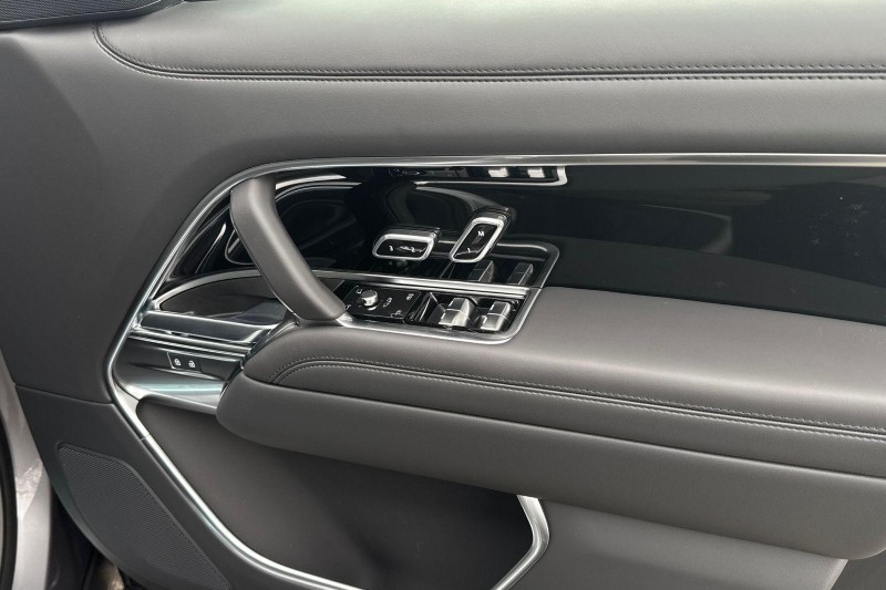  LAND ROVER RANGE ROVER 3.0 D300 Edition 4dr Auto 4756044