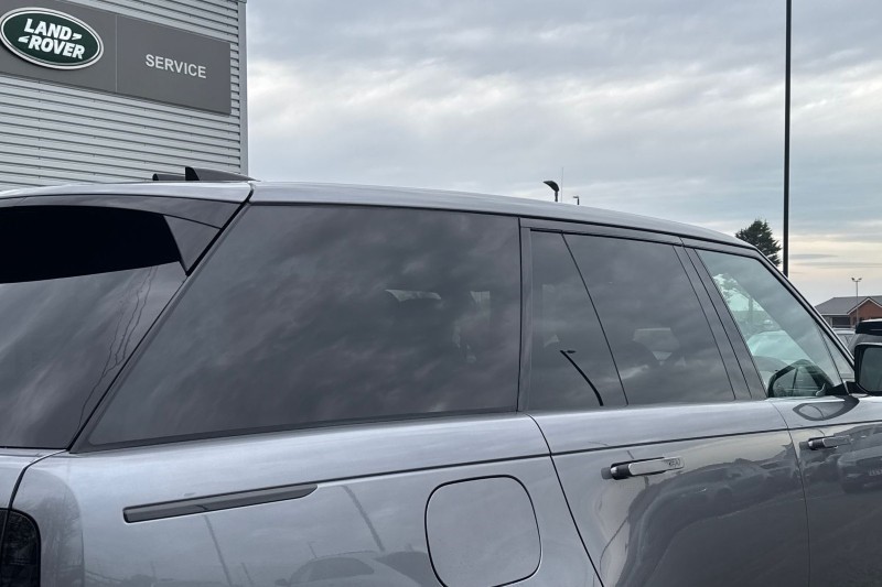  LAND ROVER RANGE ROVER 3.0 D300 Edition 4dr Auto 4756068