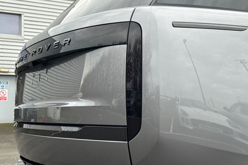  LAND ROVER RANGE ROVER 3.0 D300 Edition 4dr Auto 4756064