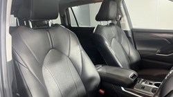 2021 (21) TOYOTA HIGHLANDER 2.5 VVT-i Hybrid Excel 5dr CVT 5250710