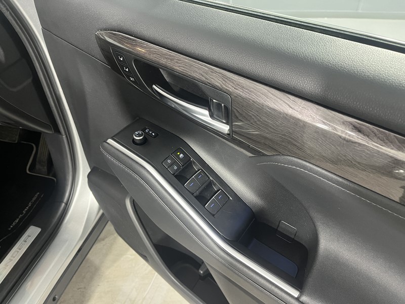 2021 (21) TOYOTA HIGHLANDER 2.5 VVT-i Hybrid Excel 5dr CVT 5250720