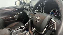 2021 (21) TOYOTA HIGHLANDER 2.5 VVT-i Hybrid Excel 5dr CVT 5250723