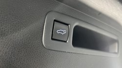 2021 (21) TOYOTA HIGHLANDER 2.5 VVT-i Hybrid Excel 5dr CVT 5250748