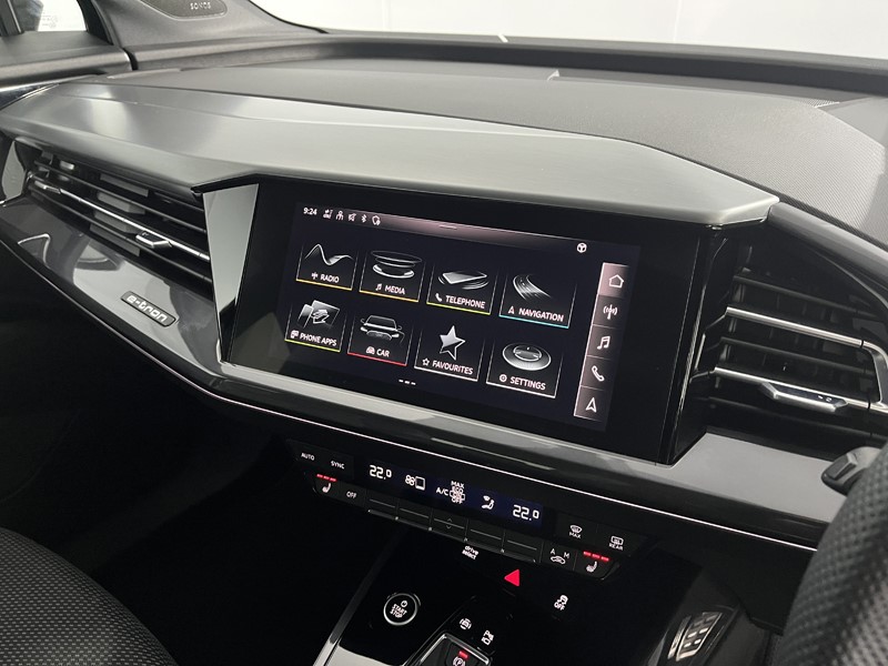 2021 (71) AUDI Q4 150kW 40 82kWh S Line 5dr Auto 5250182