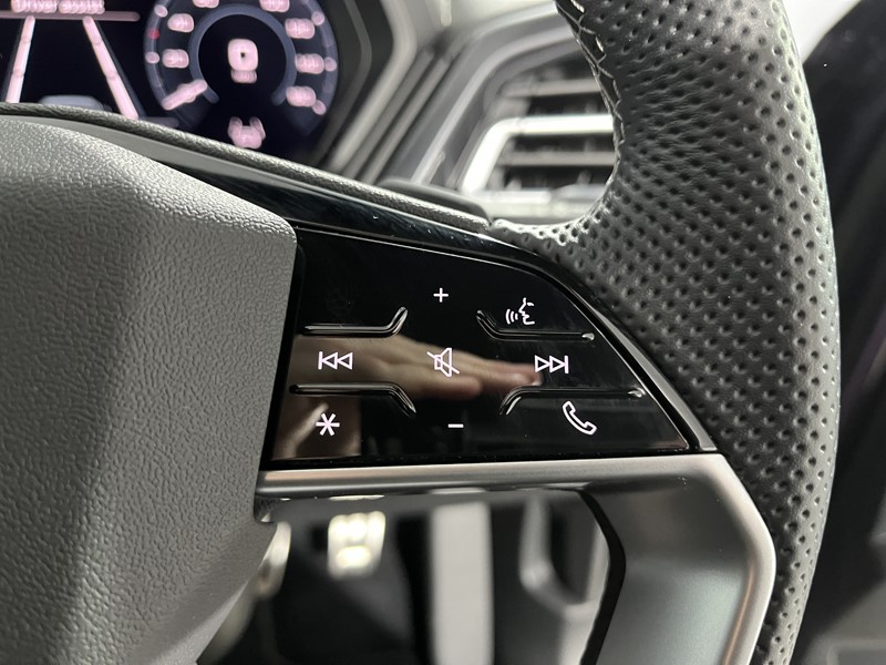 2021 (71) AUDI Q4 150kW 40 82kWh S Line 5dr Auto 5250199