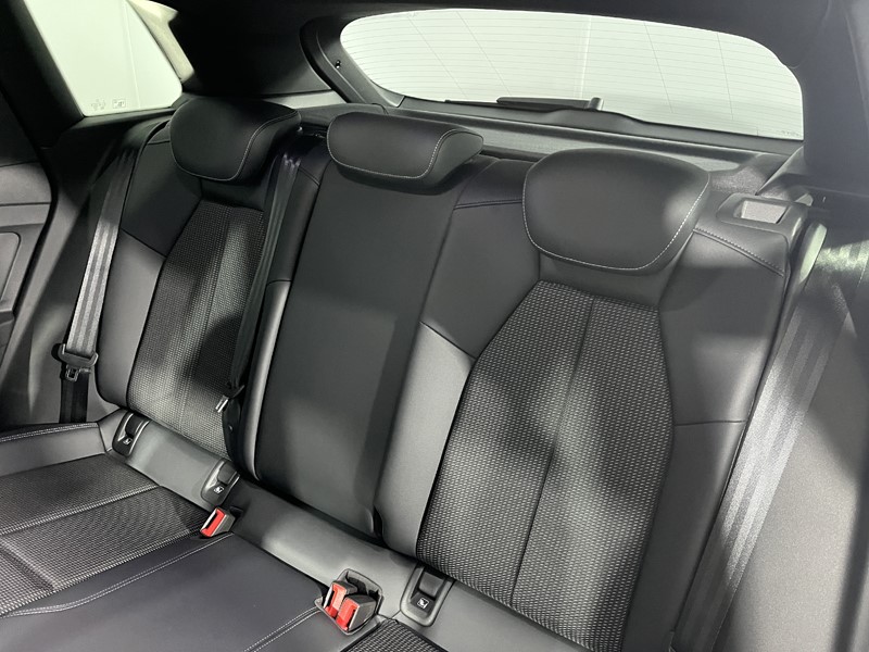 2021 (71) AUDI Q4 150kW 40 82kWh S Line 5dr Auto 5250186