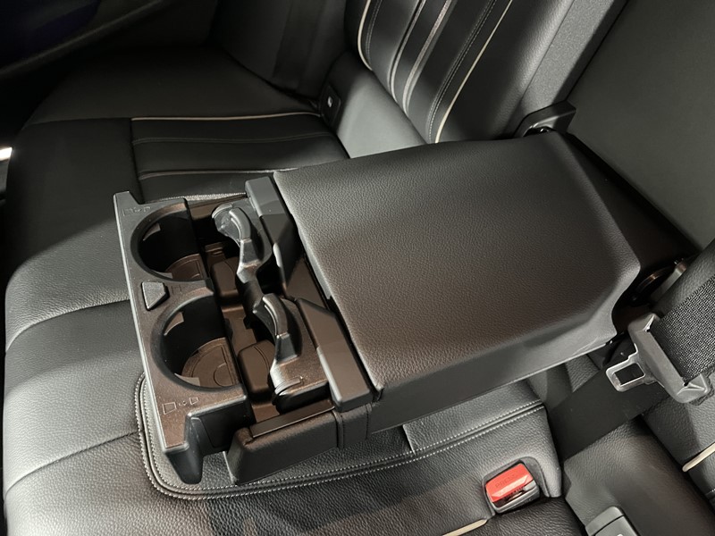 2018 (18) BMW 5 SERIES 530d xDrive M Sport 5dr Auto 5289116