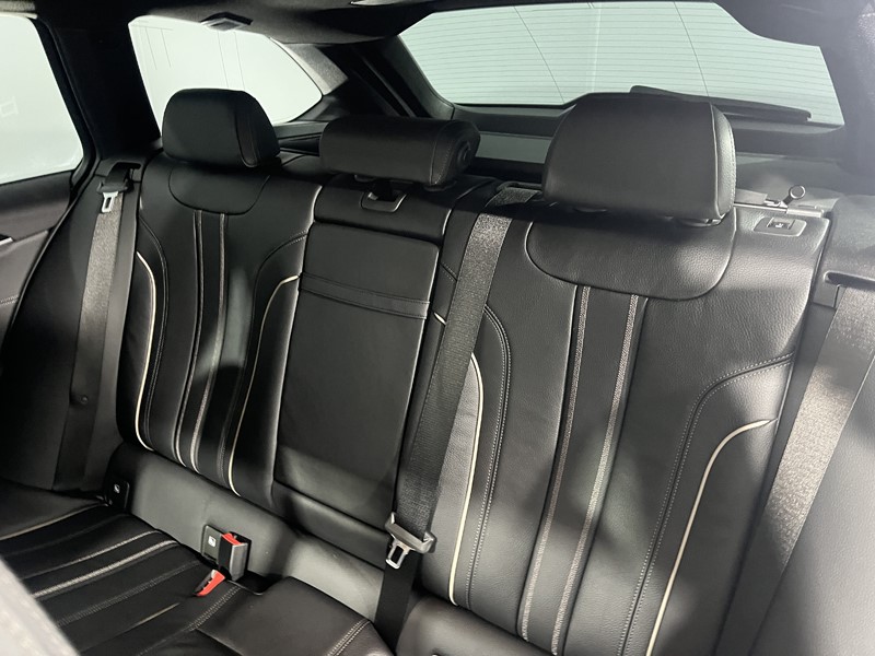 2018 (18) BMW 5 SERIES 530d xDrive M Sport 5dr Auto 5289091