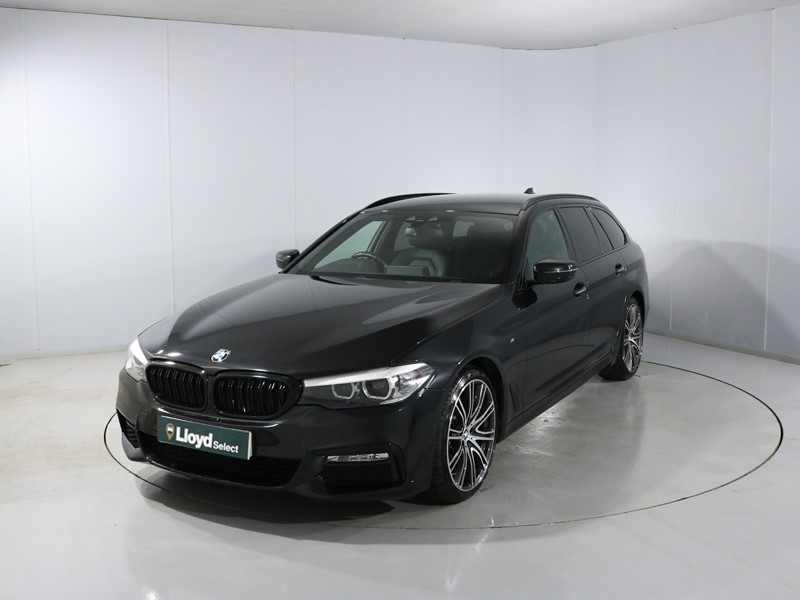 2018 (18) BMW 5 SERIES 530d xDrive M Sport 5dr Auto 5289125