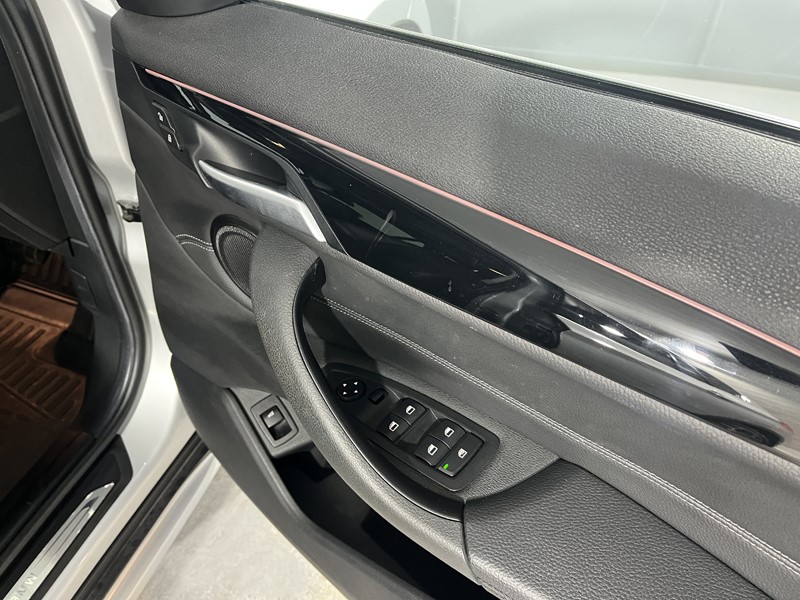 2017 (17) BMW X1 xDrive 18d xLine 5dr Step Auto 5281514