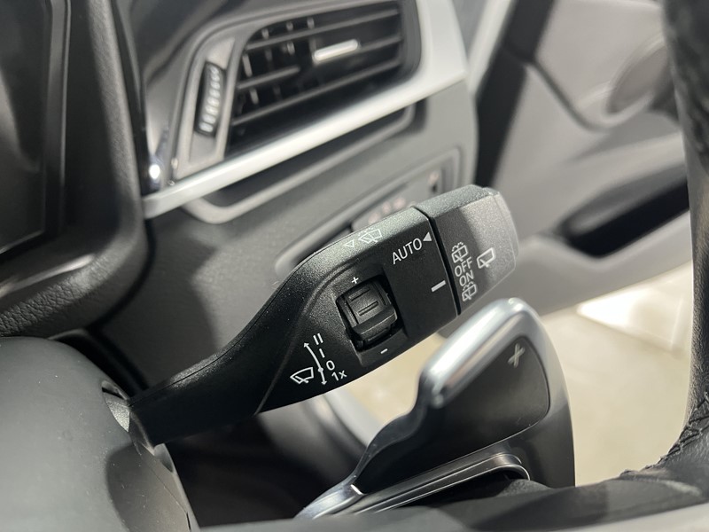 2017 (17) BMW X1 xDrive 18d xLine 5dr Step Auto 5281519