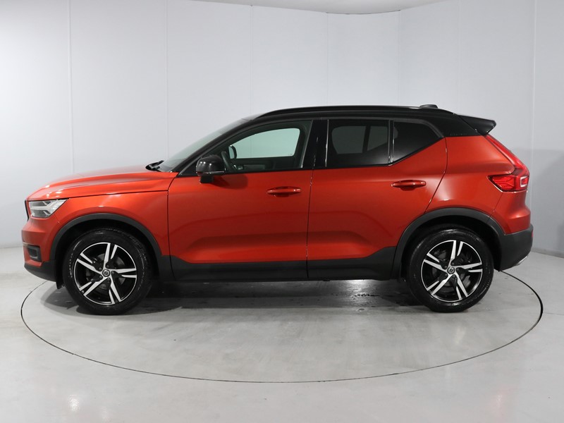 2020 (20) VOLVO XC40 1.5 T3 [163] R DESIGN 5dr 5303150