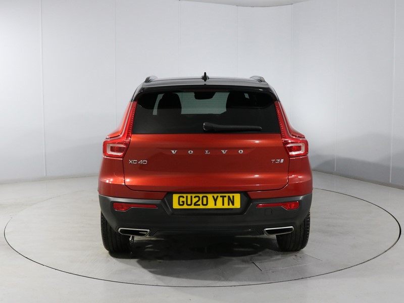 2020 (20) VOLVO XC40 1.5 T3 [163] R DESIGN 5dr 5303123