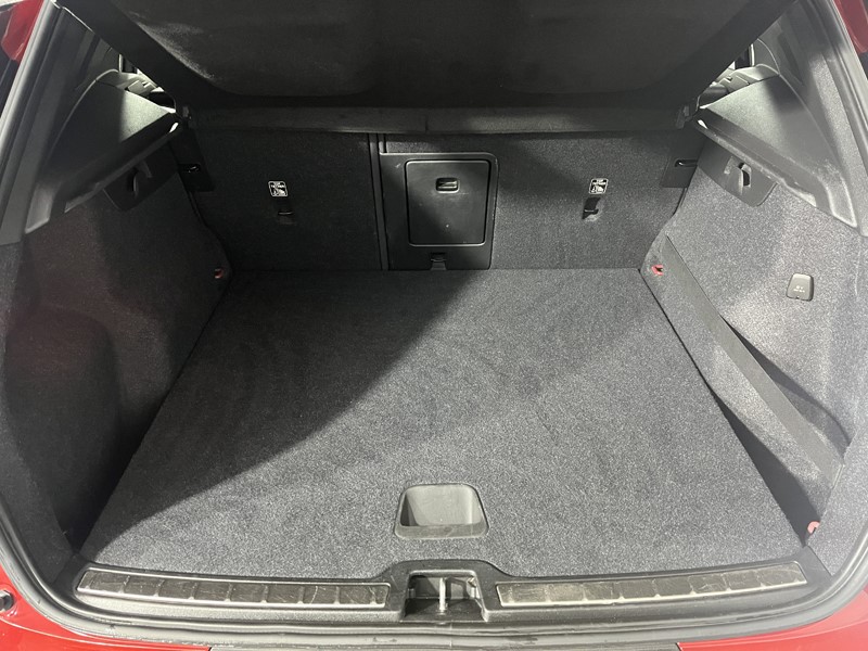 2020 (20) VOLVO XC40 1.5 T3 [163] R DESIGN 5dr 5303121