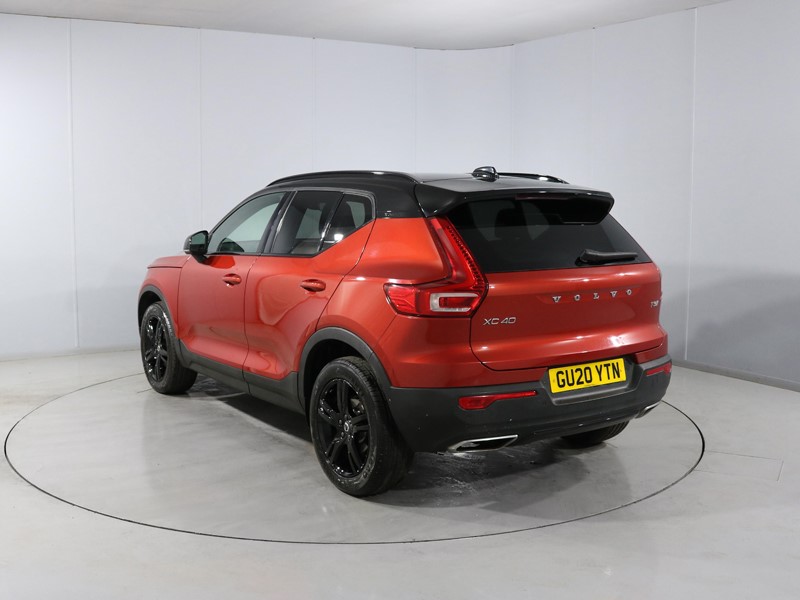 2020 (20) VOLVO XC40 1.5 T3 [163] R DESIGN 5dr