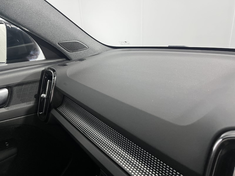 2020 (20) VOLVO XC40 1.5 T3 [163] R DESIGN 5dr 5303133