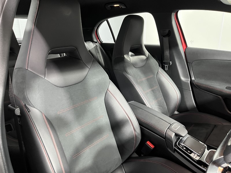 2019 (69) MERCEDES-BENZ A CLASS A200 AMG Line 5dr 5260797