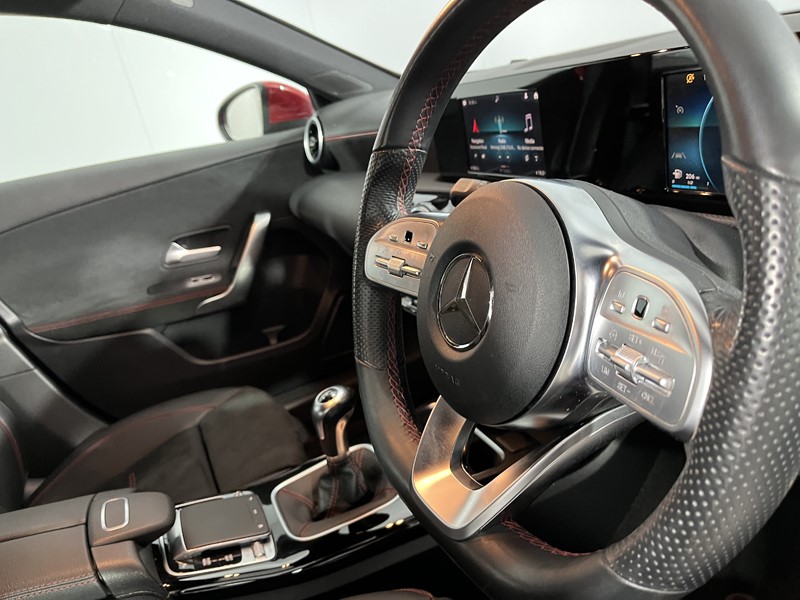 2019 (69) MERCEDES-BENZ A CLASS A200 AMG Line 5dr 5260808