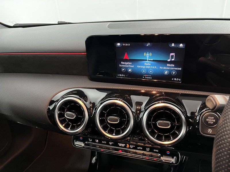 2019 (69) MERCEDES-BENZ A CLASS A200 AMG Line 5dr 5260794