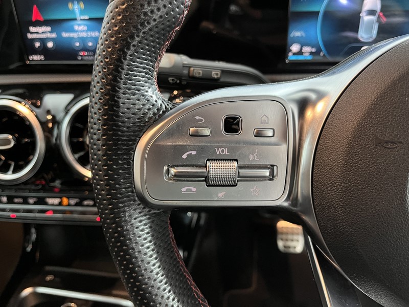 2019 (69) MERCEDES-BENZ A CLASS A200 AMG Line 5dr 5260809