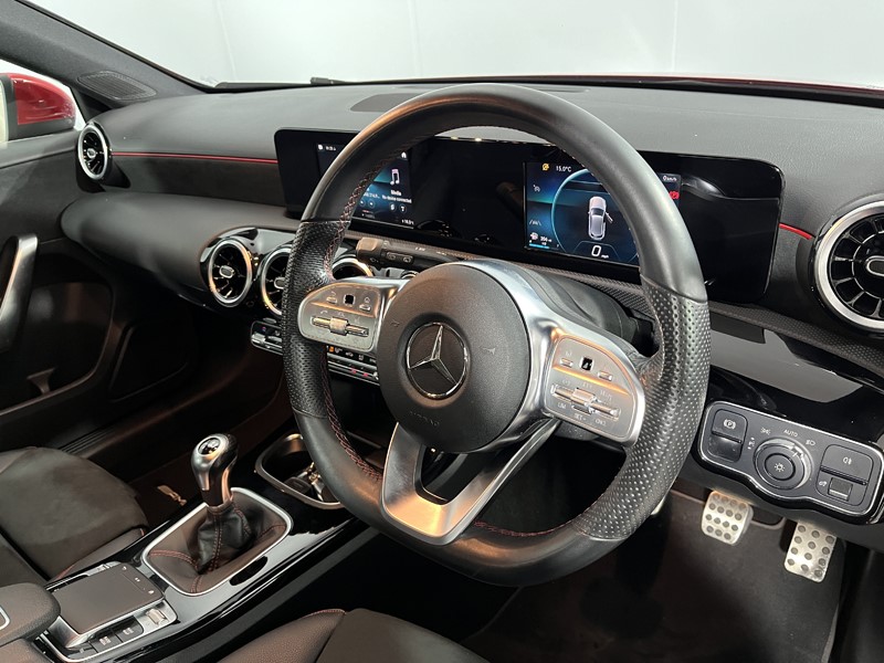 2019 (69) MERCEDES-BENZ A CLASS A200 AMG Line 5dr 5260792