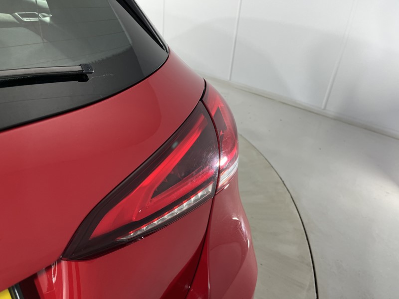 2019 (69) MERCEDES-BENZ A CLASS A200 AMG Line 5dr 5260822