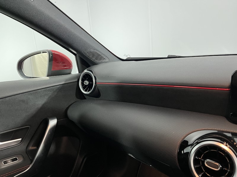 2019 (69) MERCEDES-BENZ A CLASS A200 AMG Line 5dr 5260811