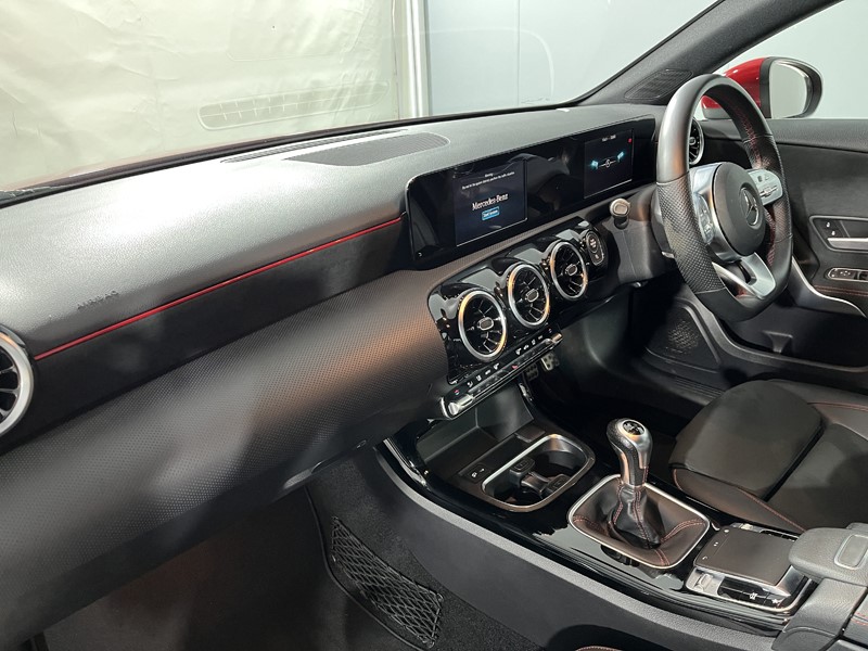 2019 (69) MERCEDES-BENZ A CLASS A200 AMG Line 5dr 5260793