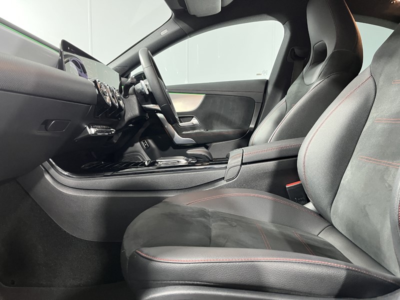 2023 (23) MERCEDES-BENZ CLA 180 AMG Line Executive 4dr Tip Auto 5308266